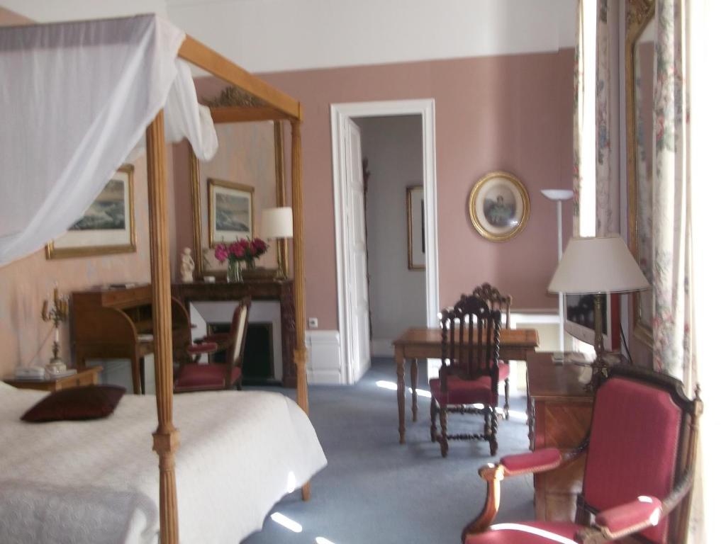 Chateau-Hotel De Nieuil Dış mekan fotoğraf